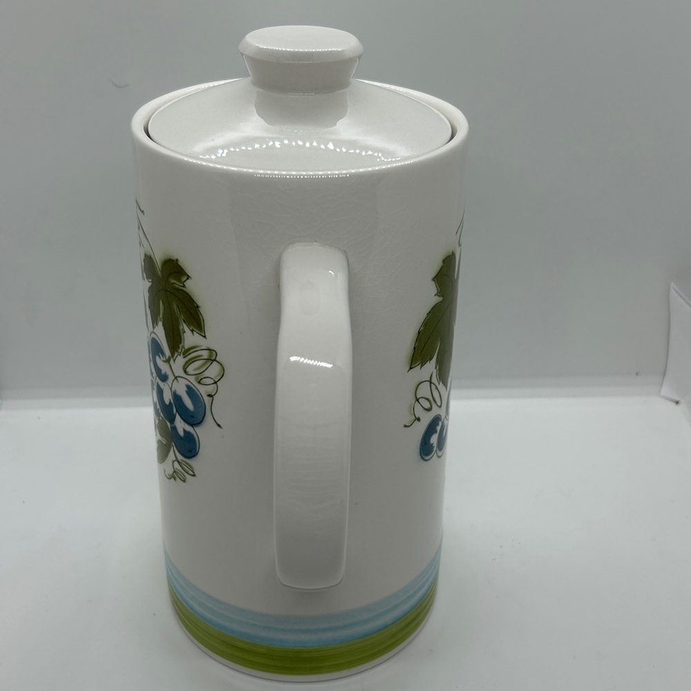 Vtg Harmony House Blue green Grapes 9.25" Ironstone Coffee Pot 9 Cup # 4265 - Picture 3 of 10